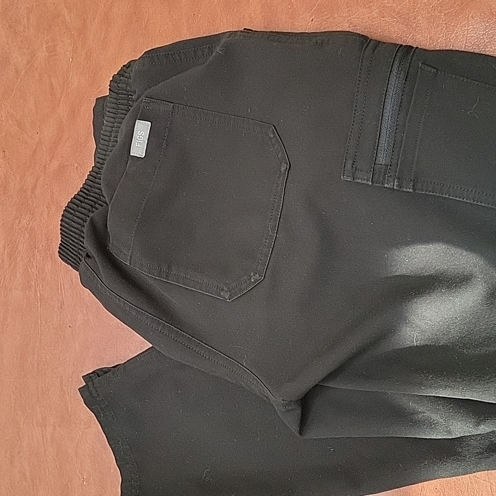 Figs scrubs pants